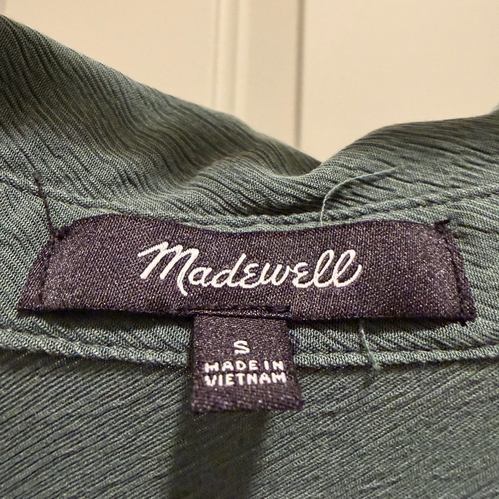 Madewell Sage Button-Down Shirt - Picture 4 of 5